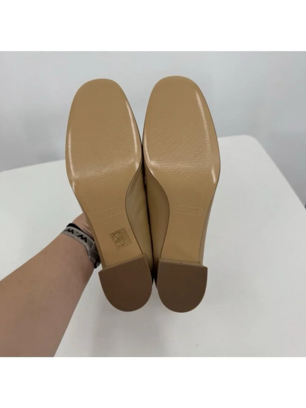 Everlane Italian Leather Day Heel Light Taupe 8 Women's Elastic Back Comfort